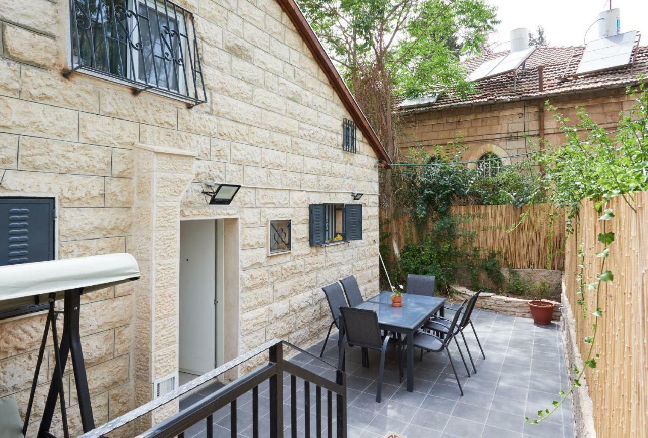 A Private Luxurious Villa In The German Colony! 예루살렘 외부 사진